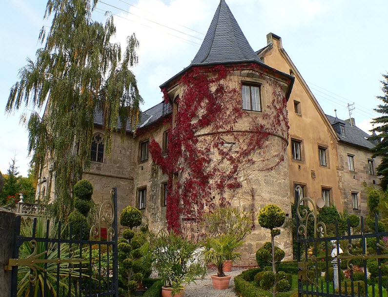 Schloss Schmölz, Germany